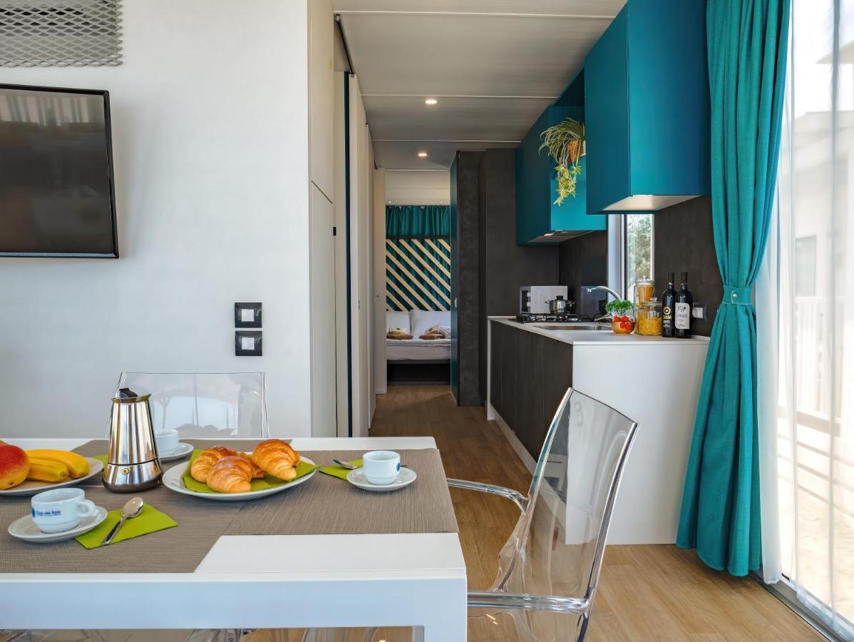 Club Del Sole Pini Boutique Resort Punta Marina Luaran gambar