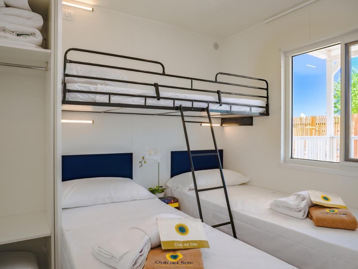 Club Del Sole Pini Boutique Resort Punta Marina Luaran gambar